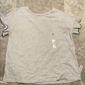 NWT LIGHT GRAY TOMMY HILFIGER SHORT SLEEVE SHIRT